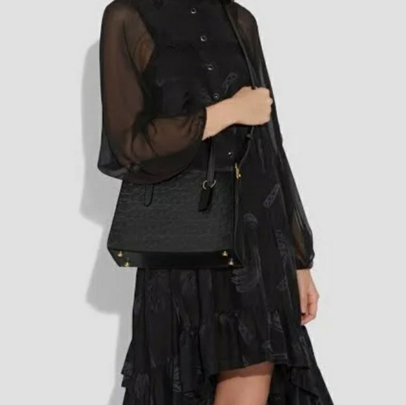 Charlie Carryall 28 In Signature Leather Black - Picture 5 of 6